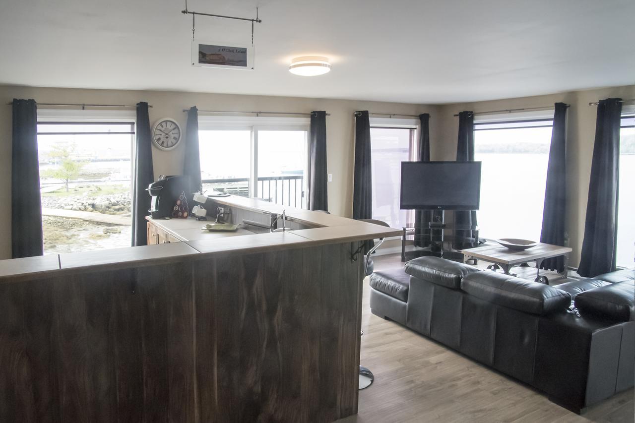 Inner Harbor Inn 셸번 외부 사진